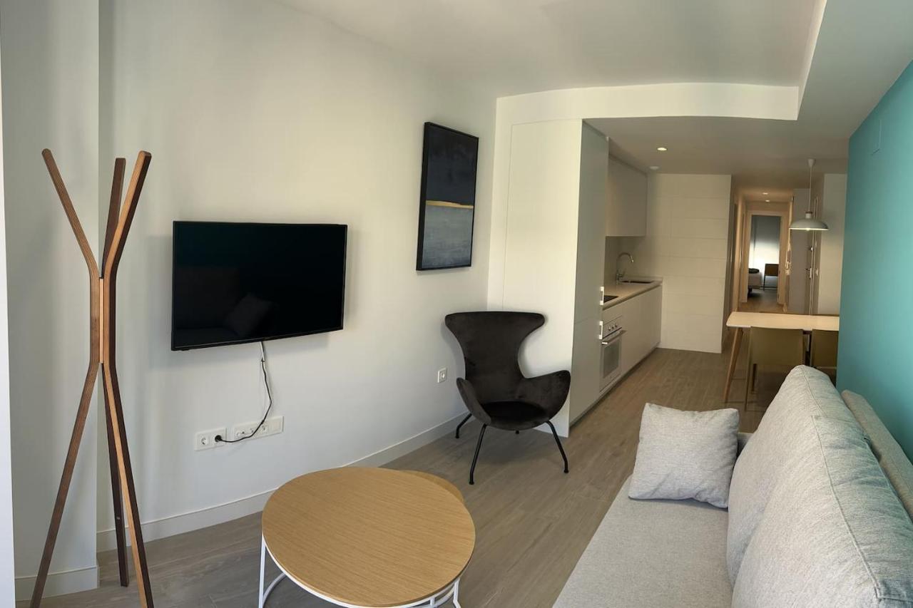 Apartamentos Breton 17 Suite Familiar Alicante Eksteriør bilde